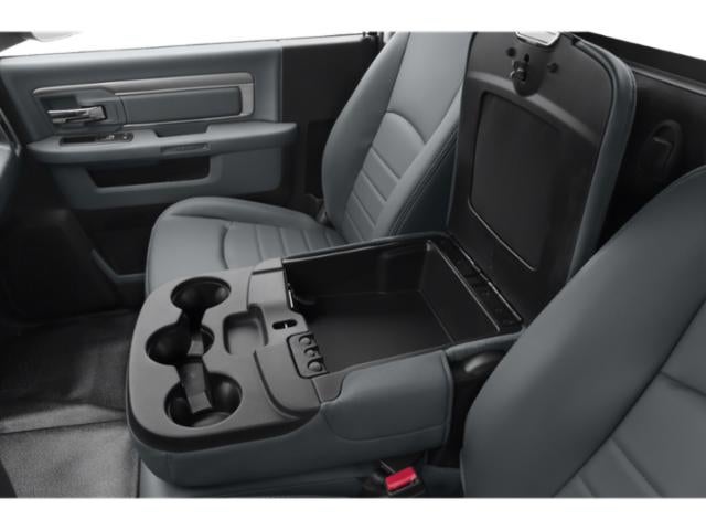 2018 RAM 5500 Chassis Tradesman/SLT