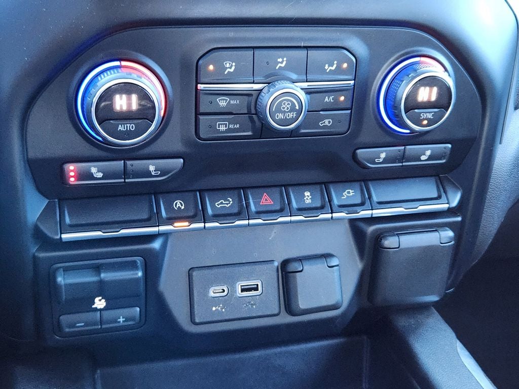 2020 Chevrolet Silverado 1500 4WD Crew Cab Short Bed RST