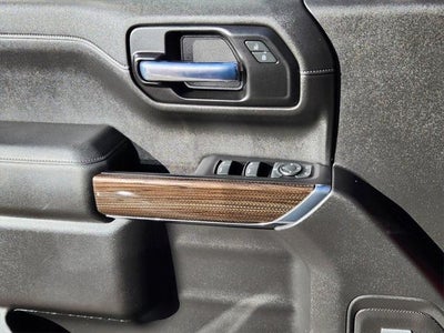 2020 Chevrolet Silverado 1500 4WD Crew Cab Short Bed RST