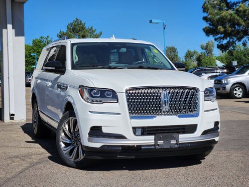2022 Lincoln Navigator Standard