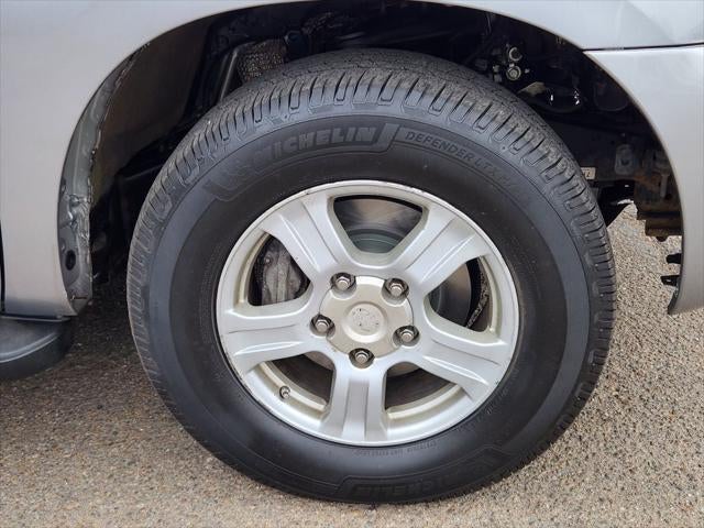 2011 Toyota Sequoia SR5 5.7L