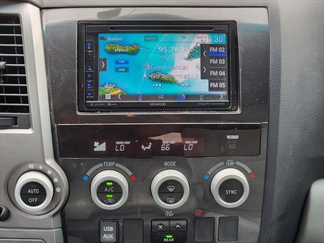 2011 Toyota Sequoia SR5 5.7L