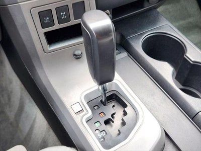 2011 Toyota Sequoia SR5 5.7L