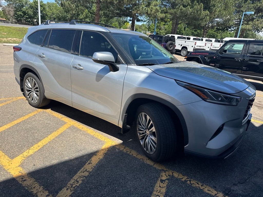 2021 Toyota Highlander Platinum
