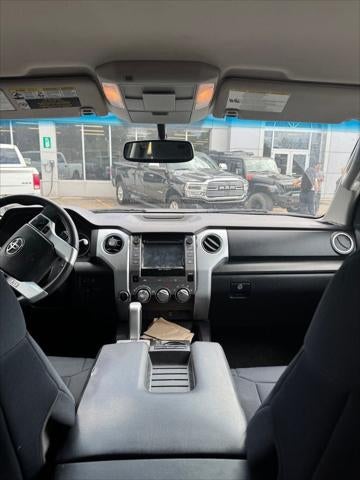 2016 Toyota Tundra SR5