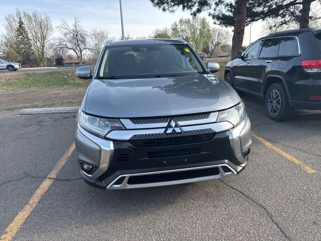 2020 Mitsubishi Outlander Base
