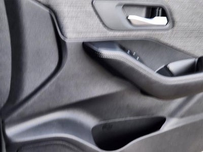 2021 Nissan Rogue SV FWD