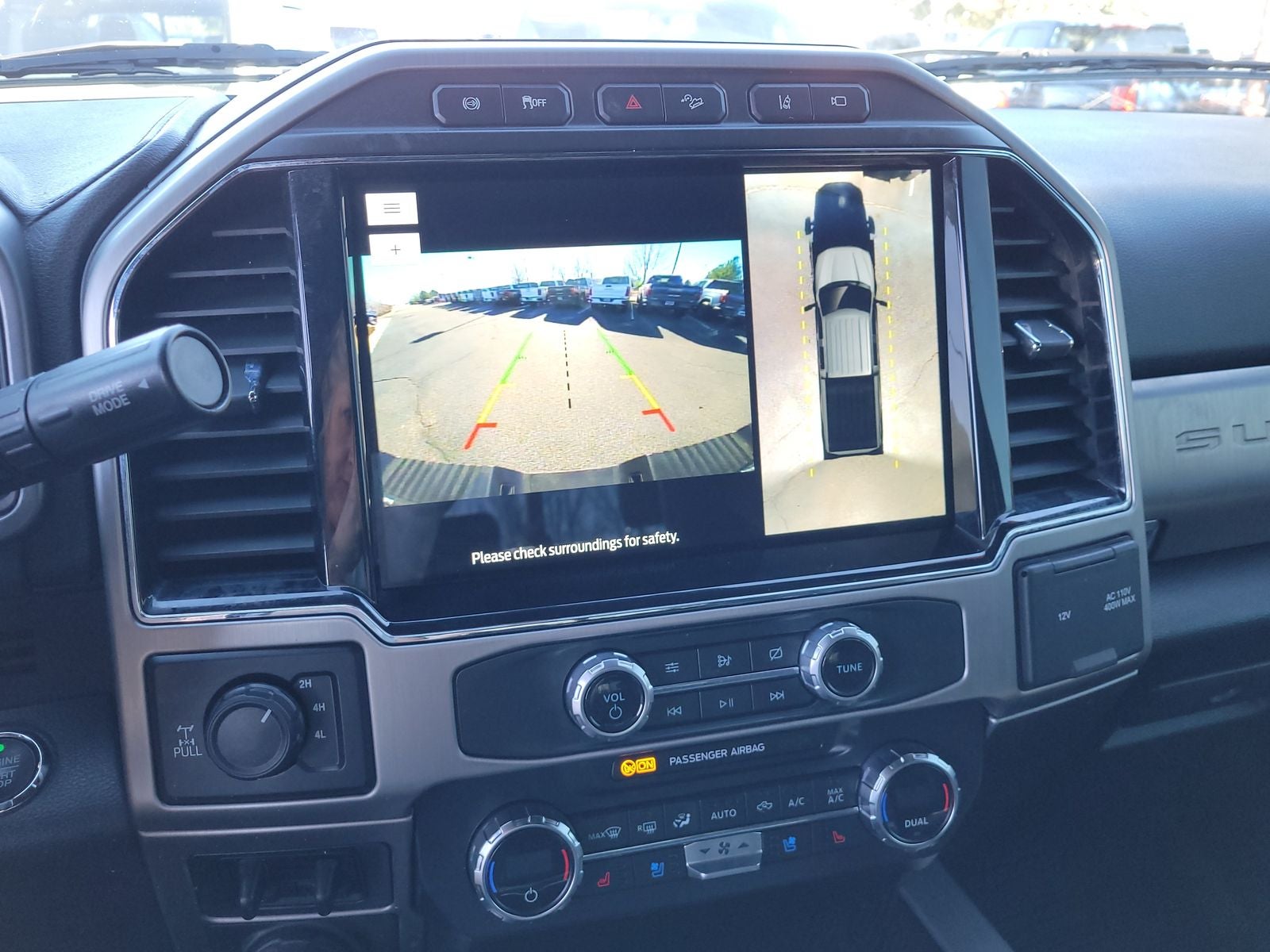 2022 Ford F-350SD Platinum