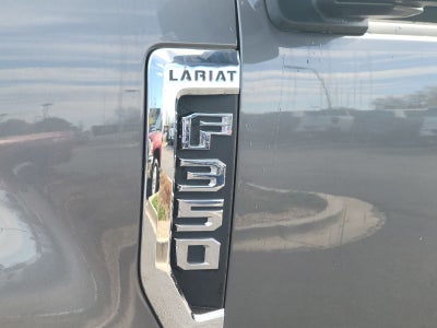 2022 Ford F-350SD Lariat
