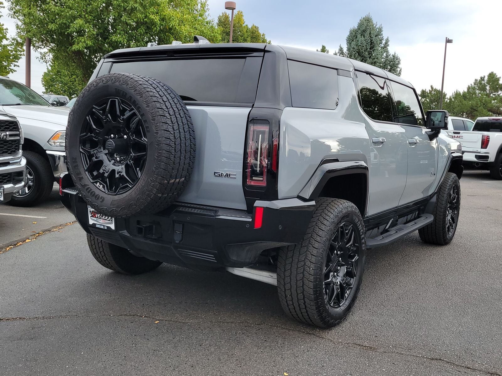 2024 GMC Hummer EV SUV 2X