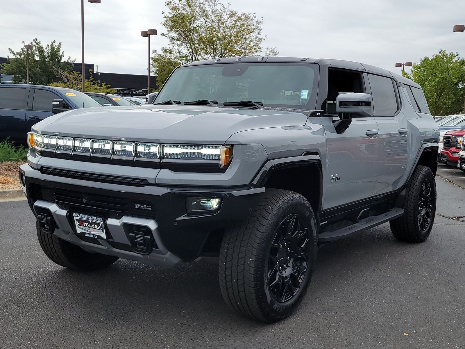 2024 GMC Hummer EV SUV 2X