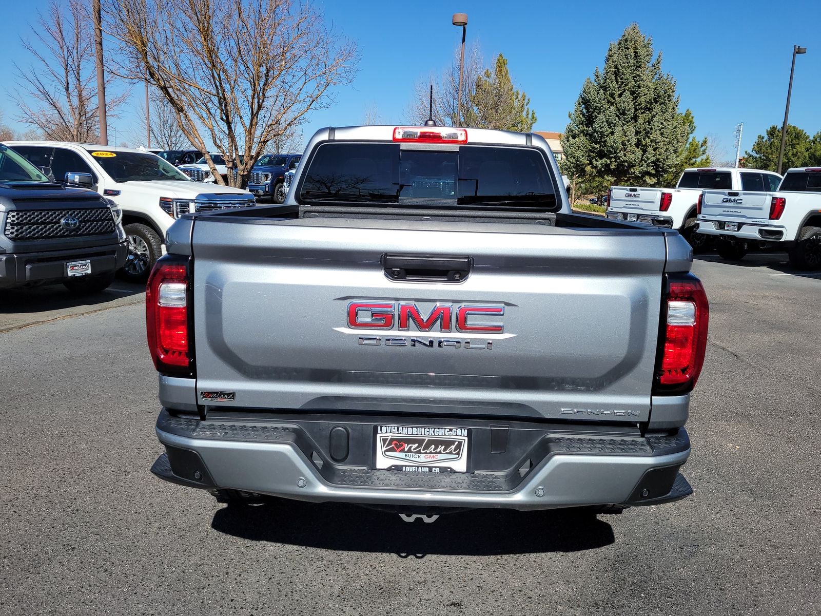 2024 GMC Canyon Denali