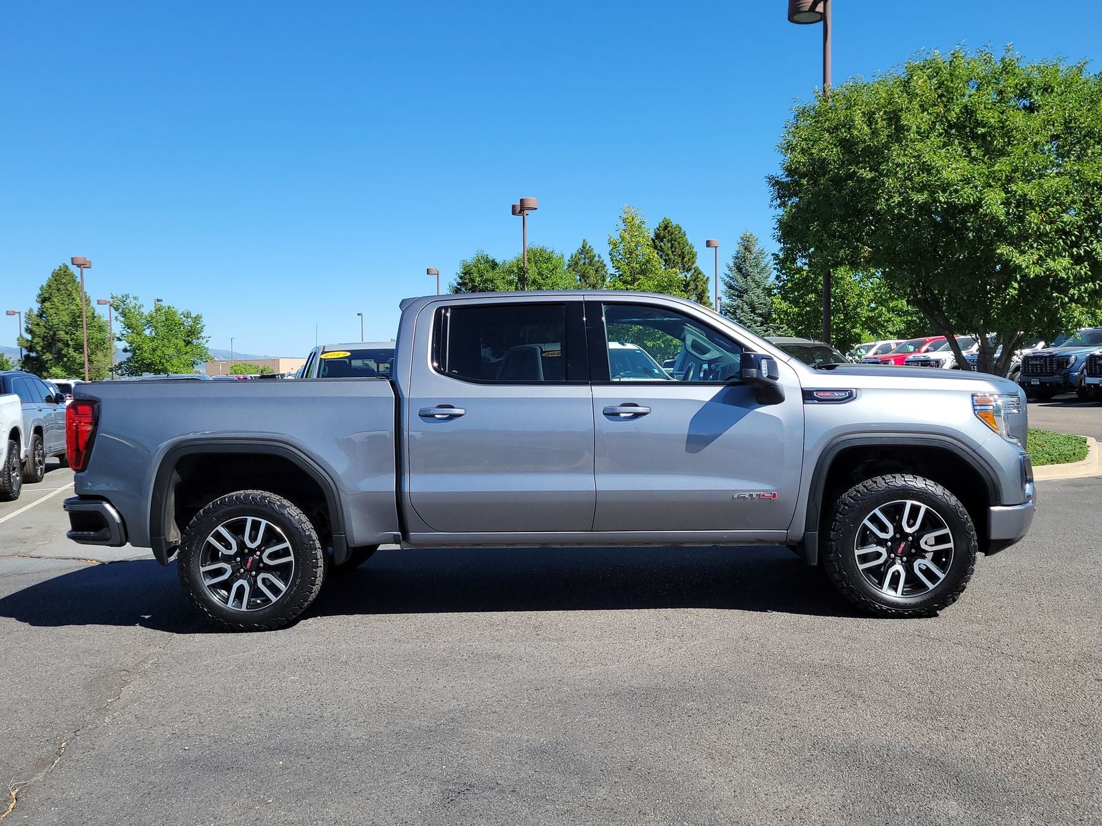 2022 GMC Sierra 1500 Limited AT4