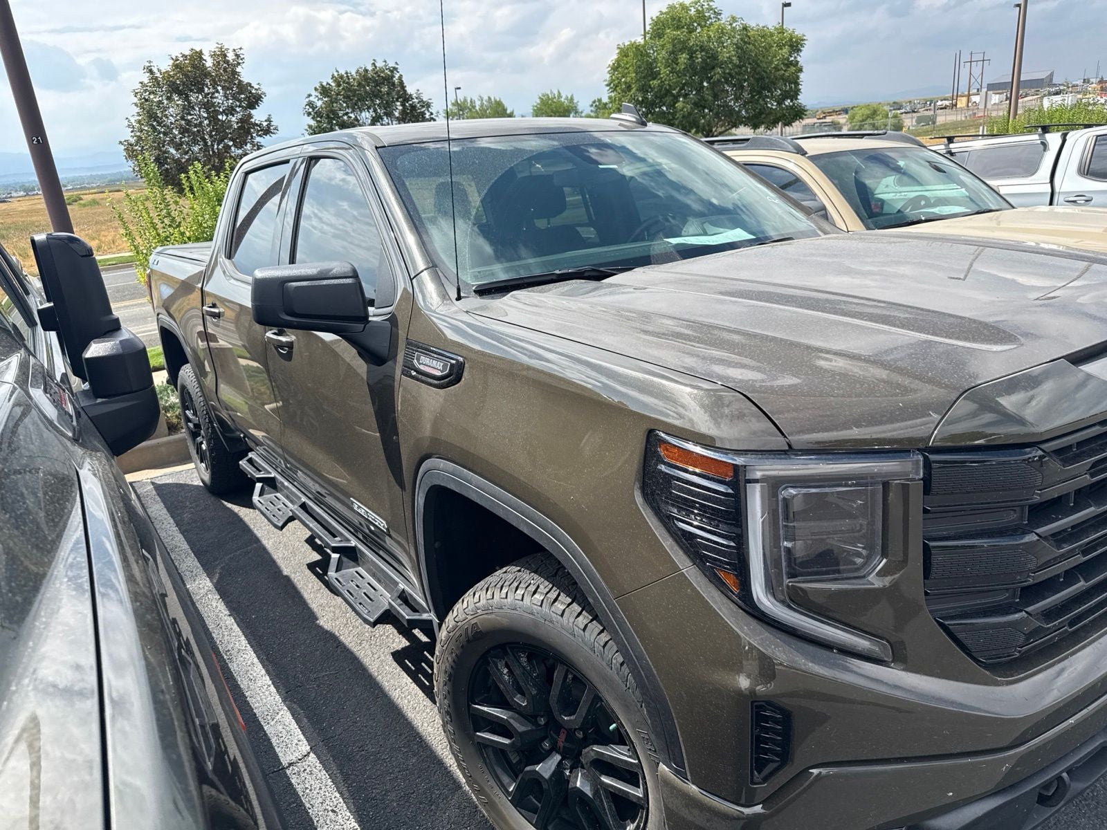 2023 GMC Sierra 1500 Elevation