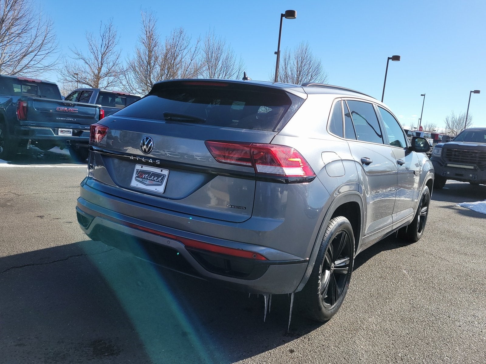 2023 Volkswagen Atlas Cross Sport 2.0T SEL R-Line