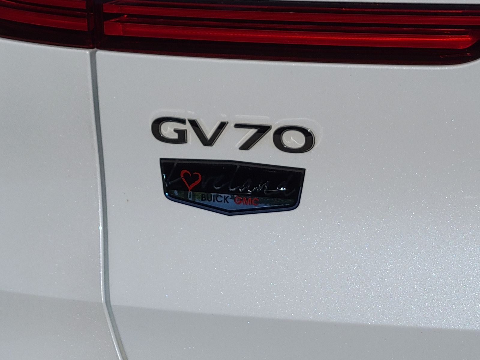 2025 Genesis GV70 2.5T