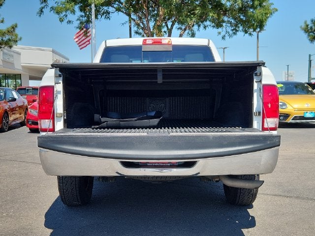 2016 RAM 1500 SLT