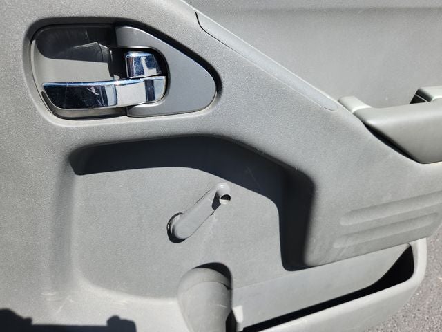 2015 Nissan Frontier S