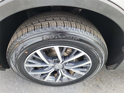 2020 Volkswagen Tiguan Base