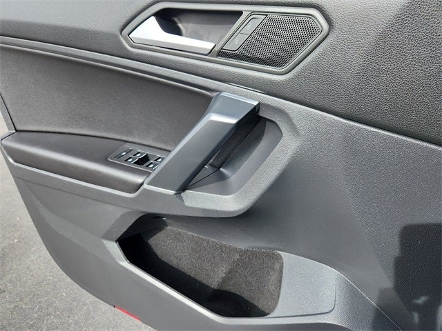 2020 Volkswagen Tiguan Base