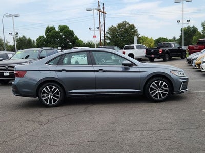 2025 Volkswagen Jetta SE