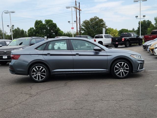 2025 Volkswagen Jetta SE