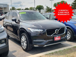 2016 Volvo XC90 T6 Momentum