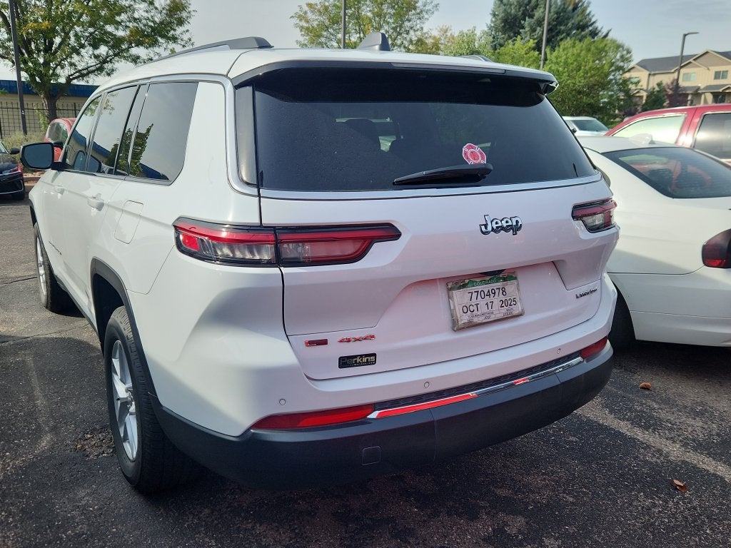 2022 Jeep Grand Cherokee L Laredo