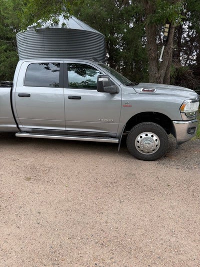 2023 RAM 3500 Big Horn Crew Cab 4x4 8' Box