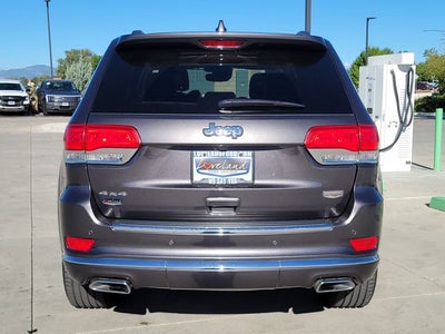 2020 Jeep Grand Cherokee Summit
