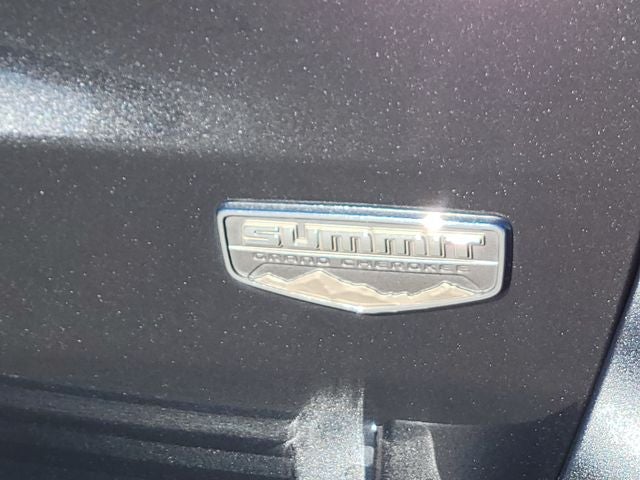 2020 Jeep Grand Cherokee Summit