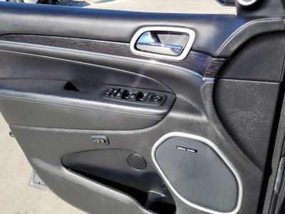 2020 Jeep Grand Cherokee Summit