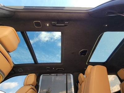 2022 Jeep Grand Wagoneer Series III