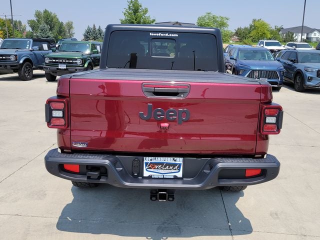 2022 Jeep Gladiator Sport