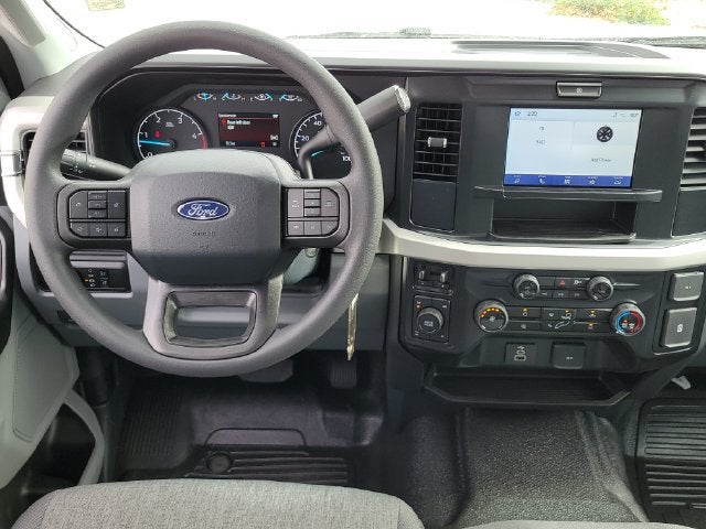 2027 Ford F-350 XL