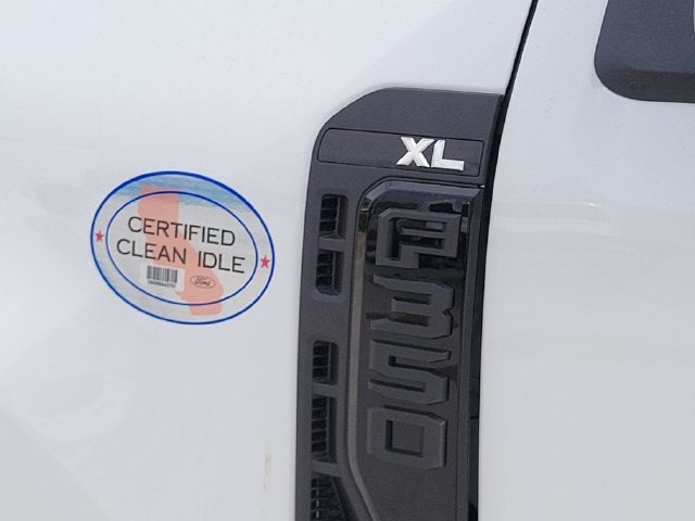 2027 Ford F-350 XL