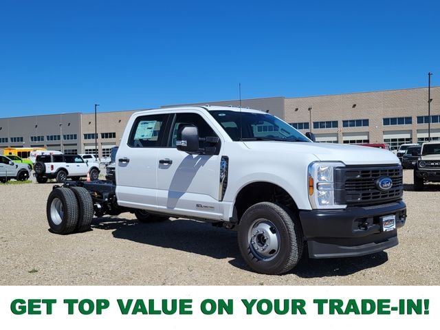 2026 Ford F-350 Super Duty Chassis Cab
