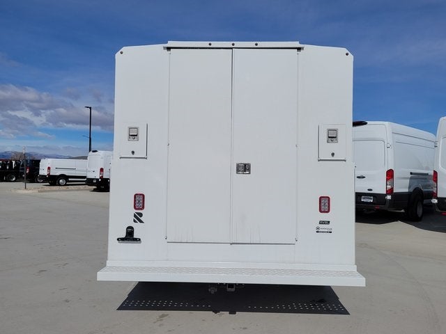 2025 Ford E-350SD Base Cutaway