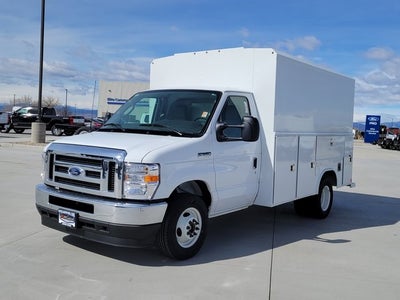 2025 Ford E-350SD Base Cutaway