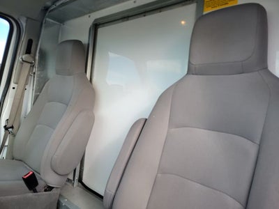2022 Ford E-450SD Base