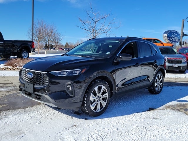 2025 Ford Escape Hybrid Platinum