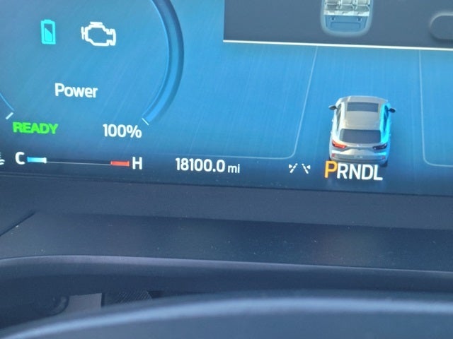 2025 Ford Escape Hybrid ST-Line Select