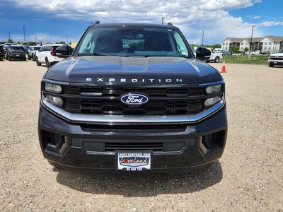 2027 Ford Expedition Max Platinum