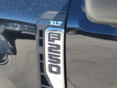 2026 Ford F-250SD XLT