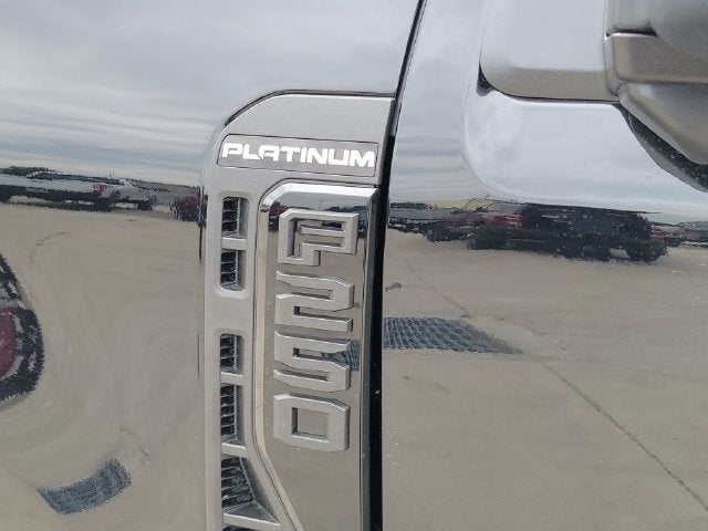 2027 Ford F-250 Platinum