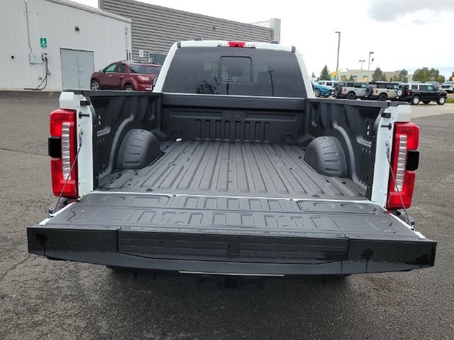 2027 Ford F-350 Lariat