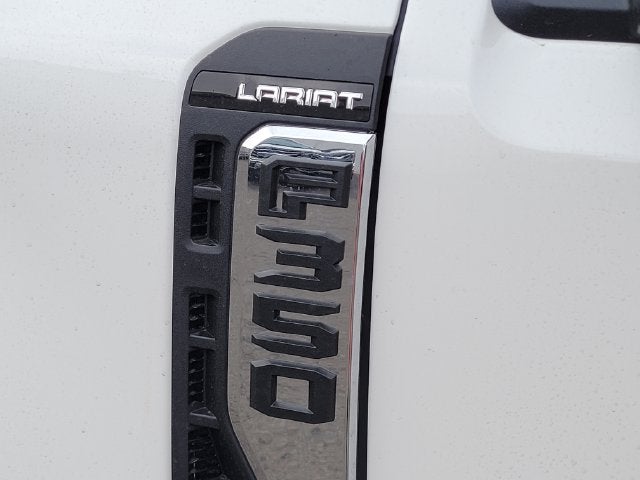 2027 Ford F-350 Lariat