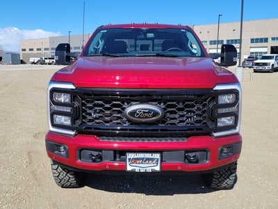2025 Ford F-350SD Lariat