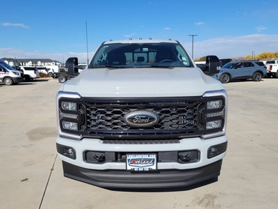 2026 Ford F-350SD Lariat
