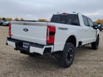 2027 Ford F-350 Lariat
